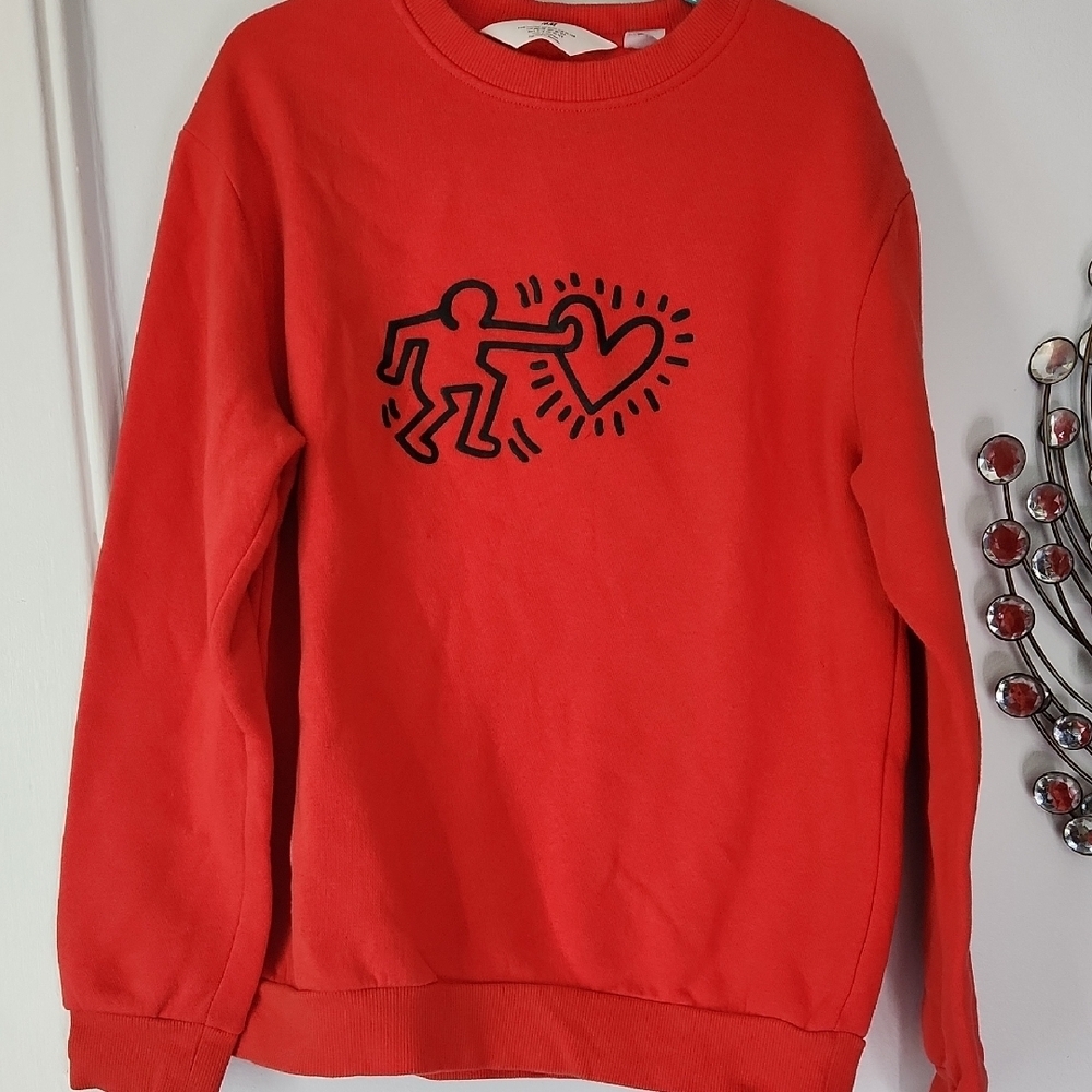 H&M Red Crewneck Sweater with Graphic Design